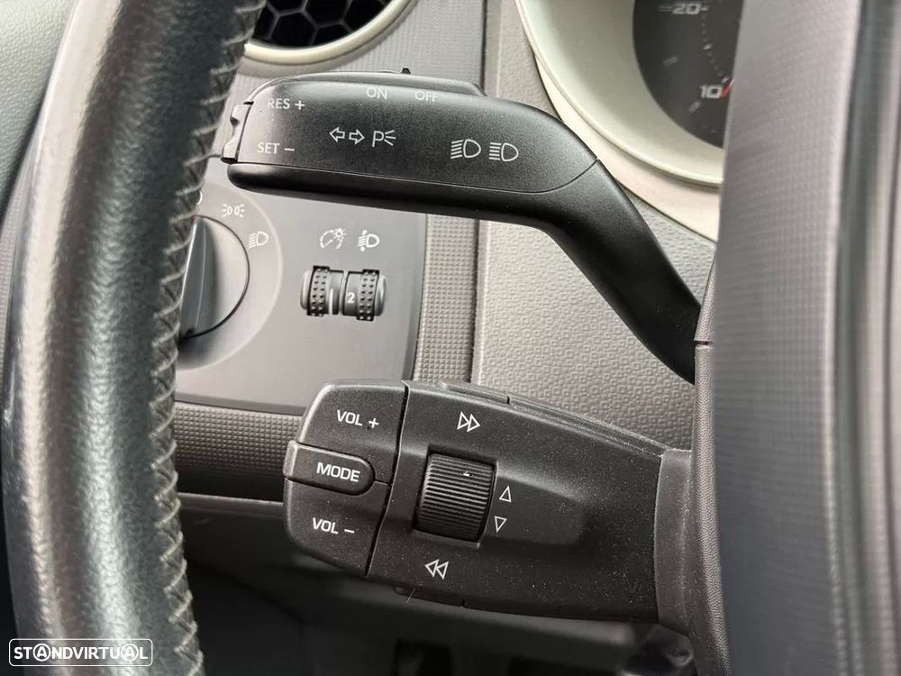 SEAT Ibiza 1.9 TDI Style DPF - 13