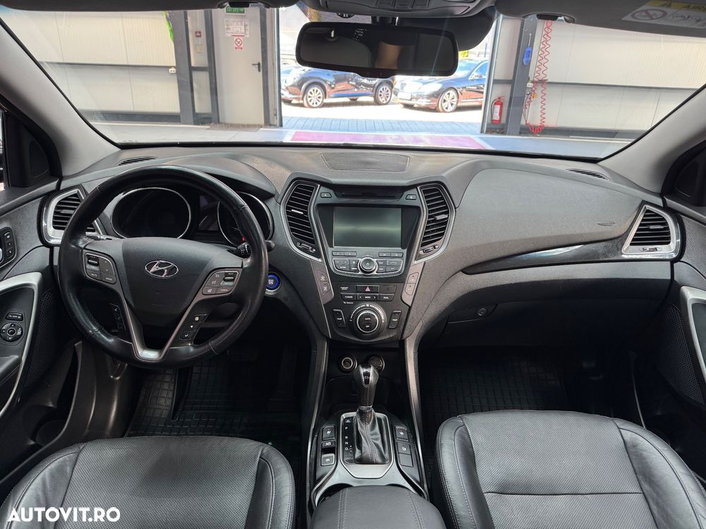 Hyundai Santa Fe 2.2 CRDi 4WD Luxury+ - 8