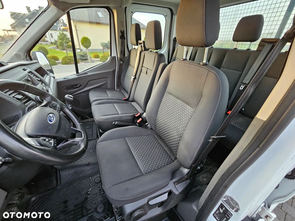 Ford Transit - 21