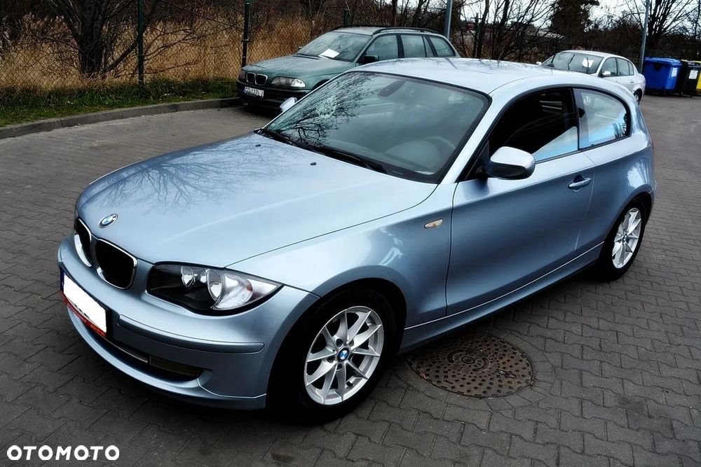 BMW Seria 1 118i - 11