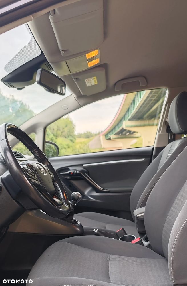 Toyota Verso 1.8 7-Sitzer Executive - 38