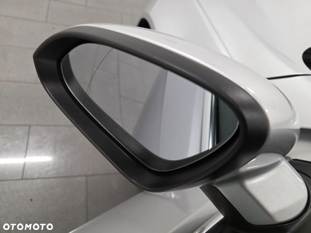 Opel Insignia Sports Tourer 2.0 Diesel Exclusive - 23