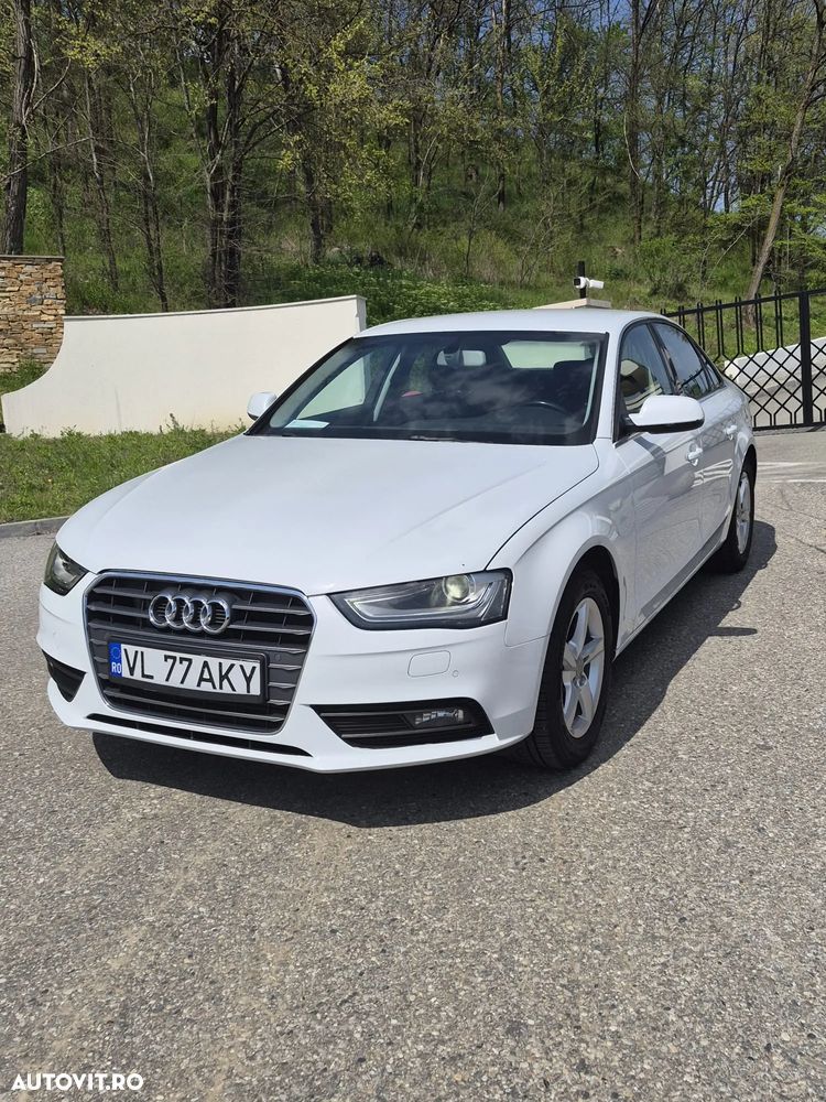 Audi A4 2.0 TDI DPF clean multitronic Attraction - 1