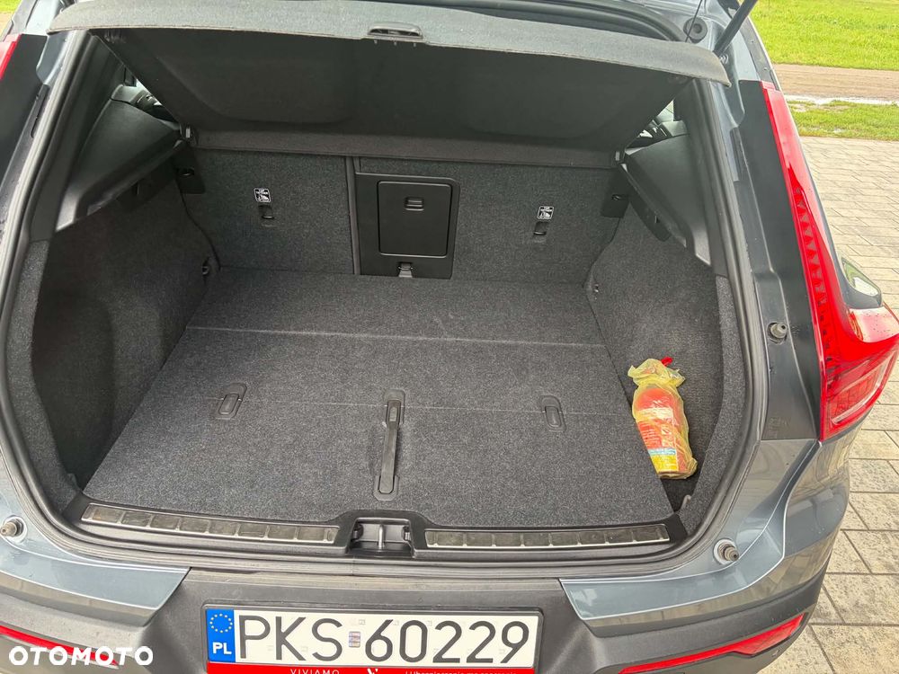 Volvo XC 40 D3 R-Design - 17