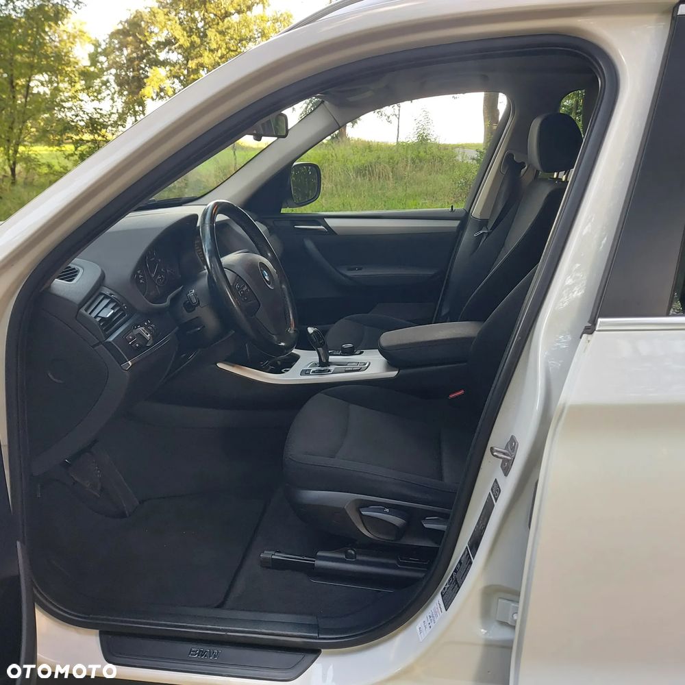 BMW X3 xDrive20d - 13