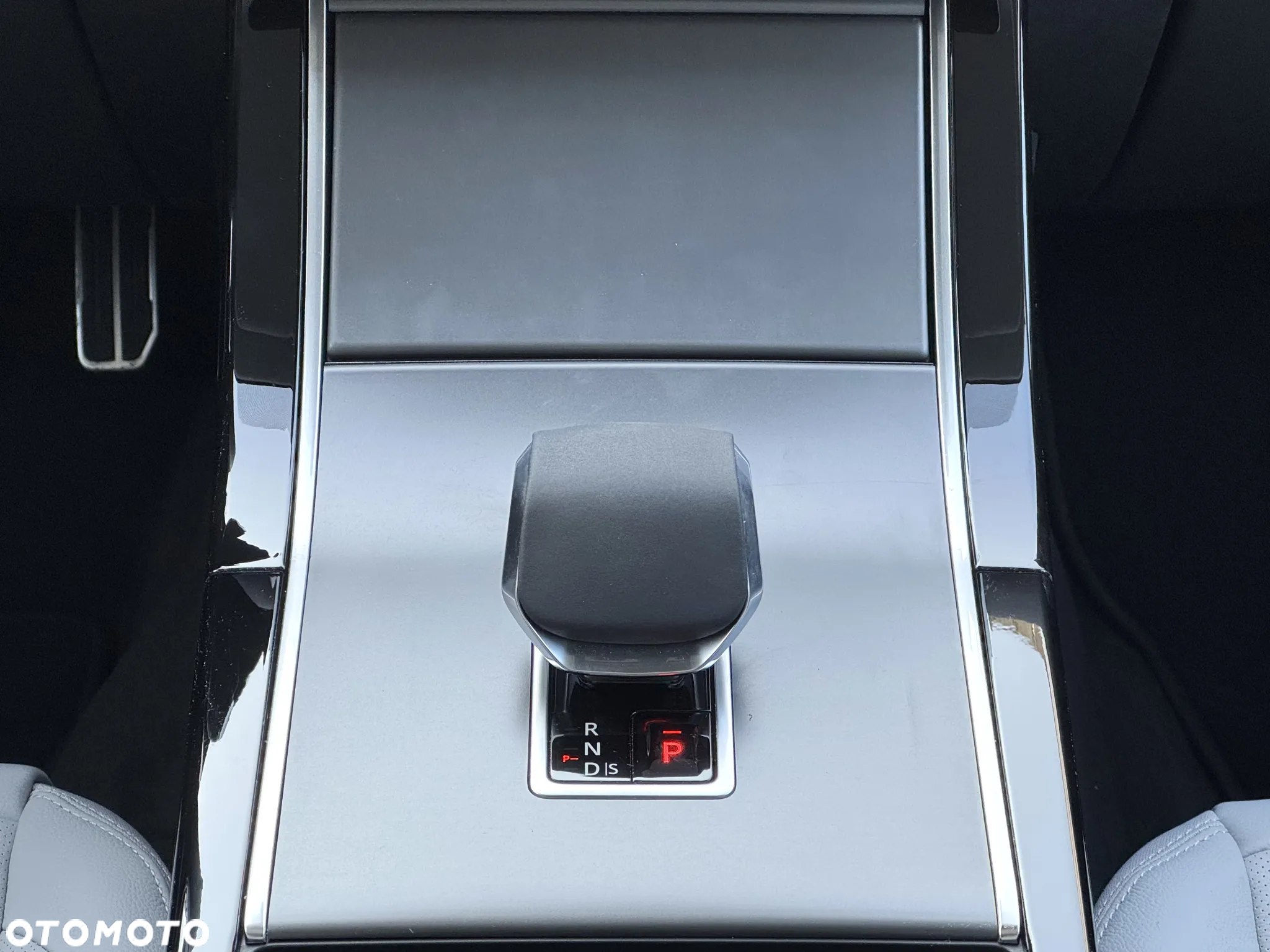 Land Rover Range Rover Velar 2.0 P250 Dynamic SE - 13