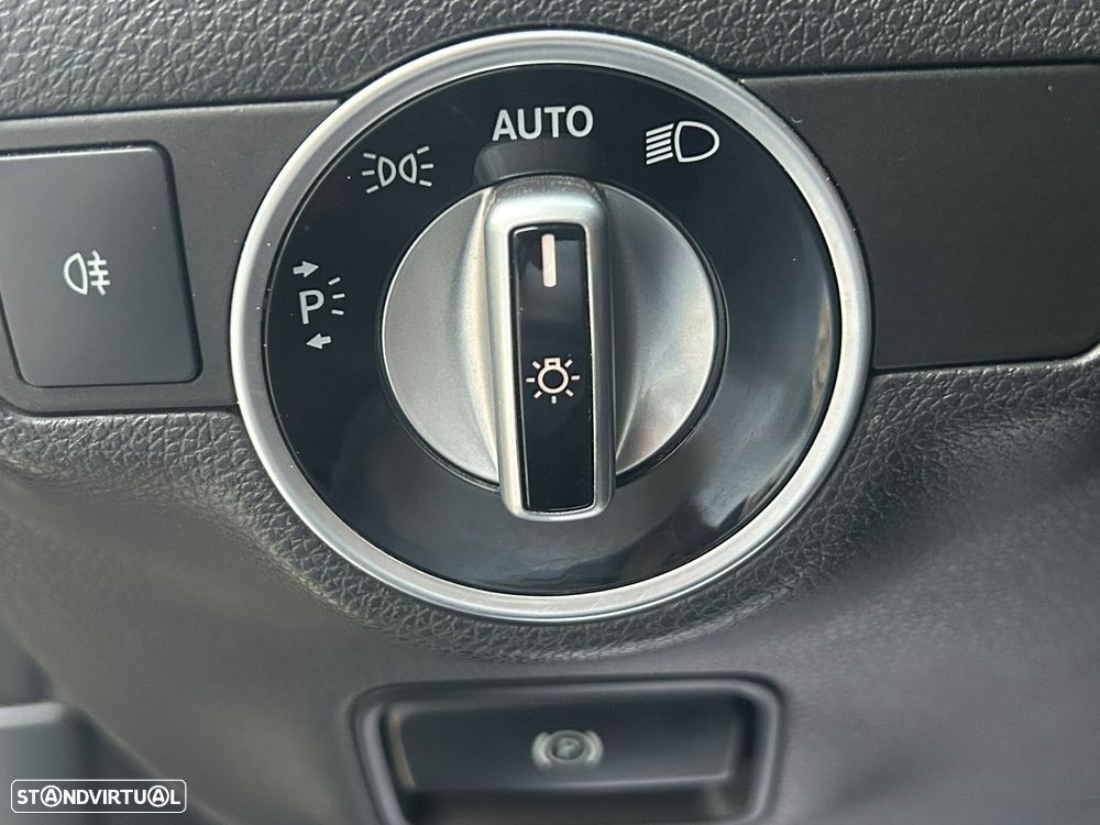 Mercedes-Benz A 180 CDI BE Edition Urban - 27