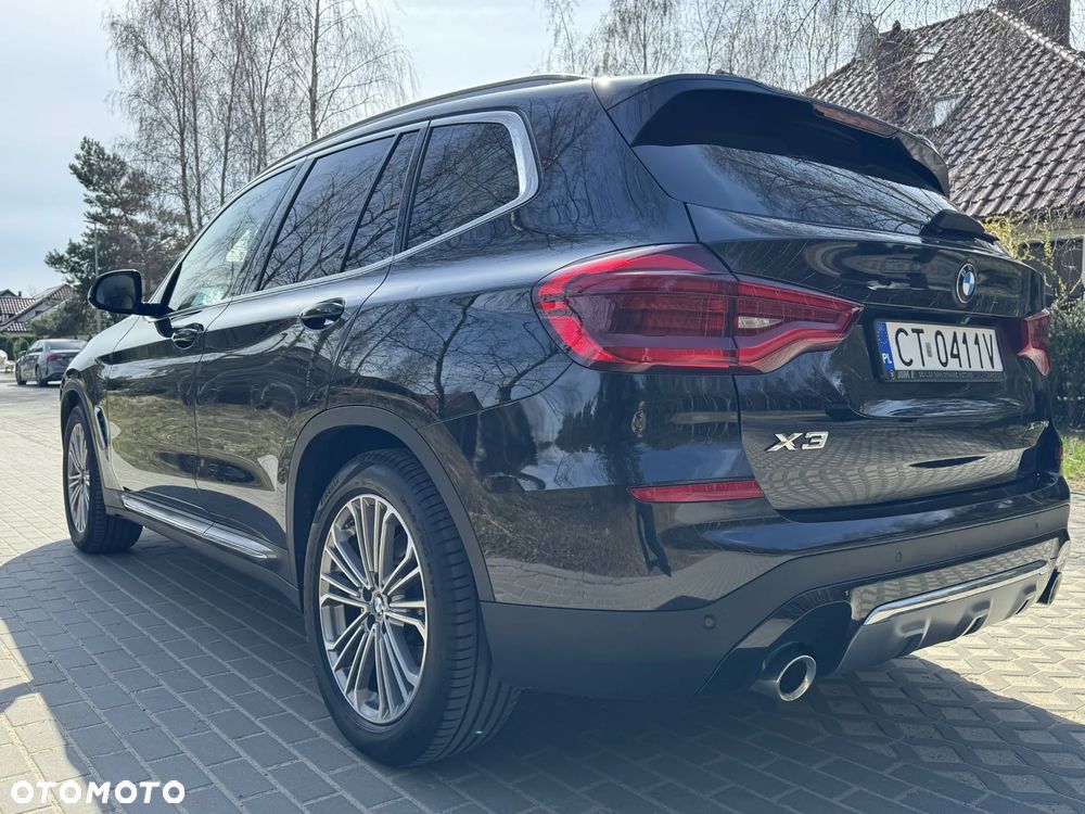 BMW X3 xDrive20d Luxury Line - 6