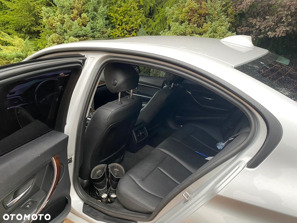 BMW Seria 3 - 11