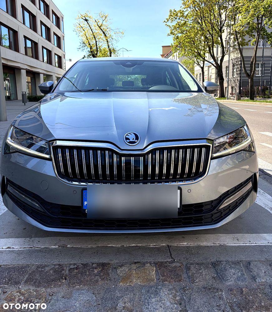 Skoda Superb 1.5 TSI Ambition - 4