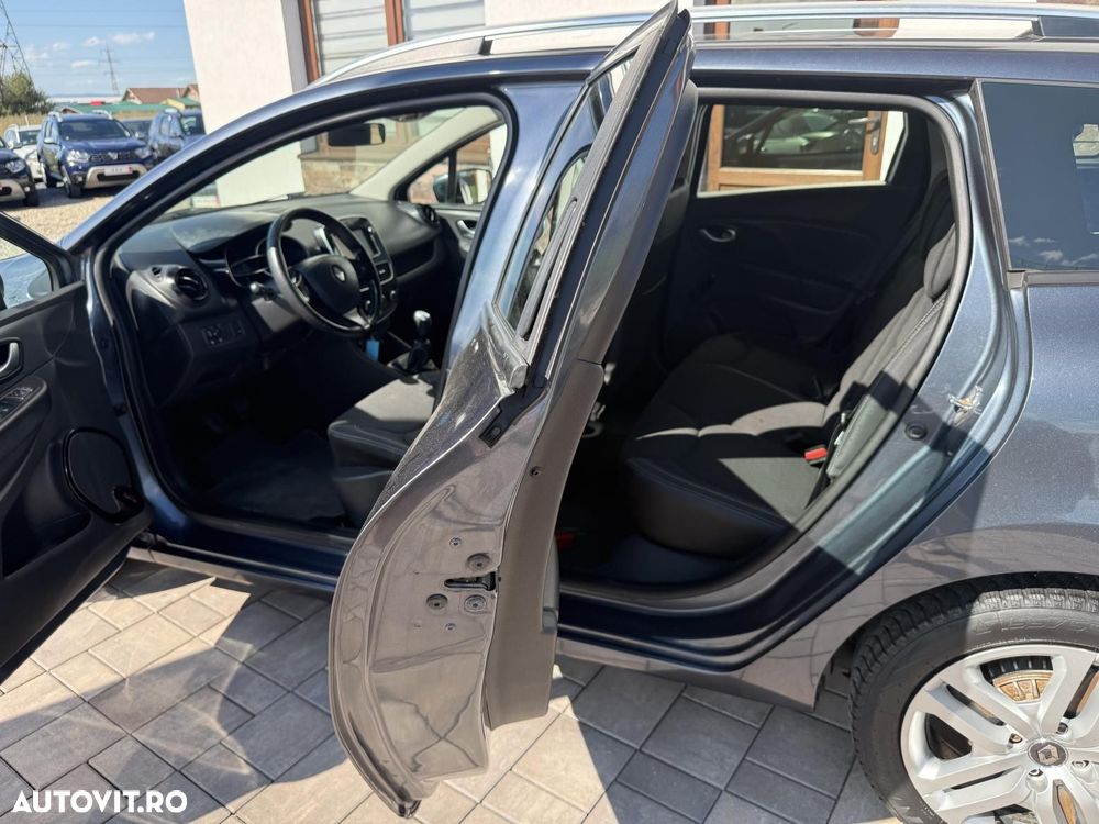Renault Clio - 13