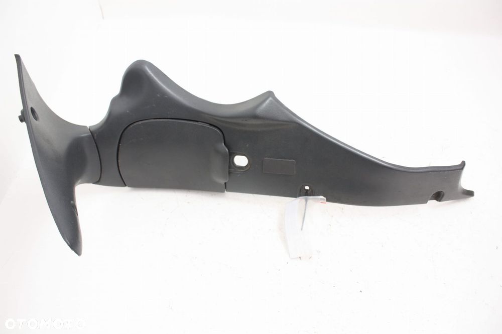 OSŁONA WYPEŁNIENIE CZASZY PRAWE Triumph Trophy 1200 96-02 - 1