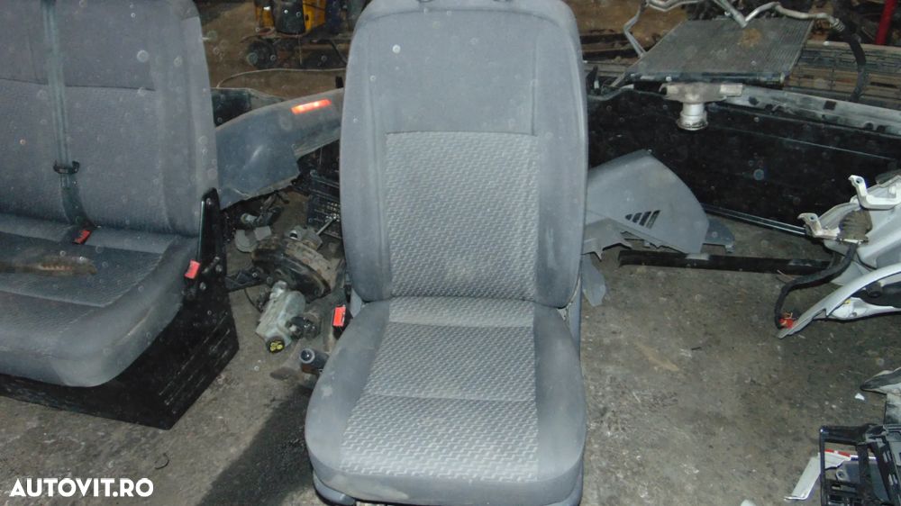 Scaun sofer VW T5 an 2013 - 1