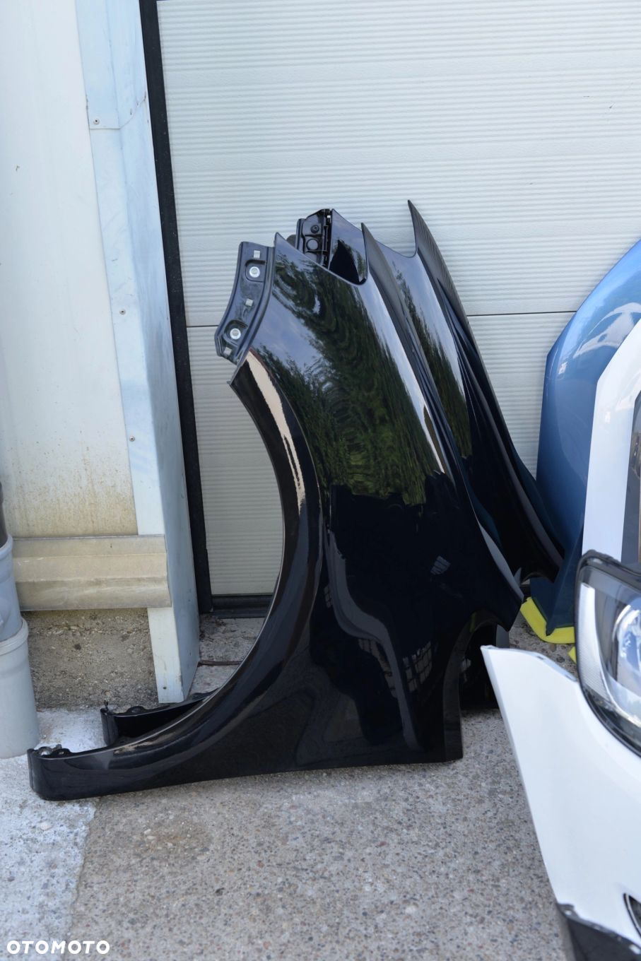 MASKA ZDERZAK GRILL BŁOTNIK LAMPA H7 XENON PAS BELKA VW SHARAN 10- 7N0 - 4