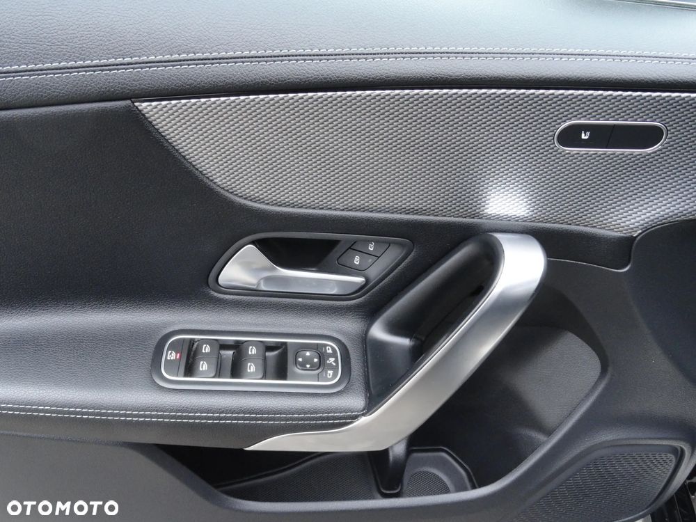 Mercedes-Benz CLA 200 d 8G-DCT Edition Progressive Line - 21