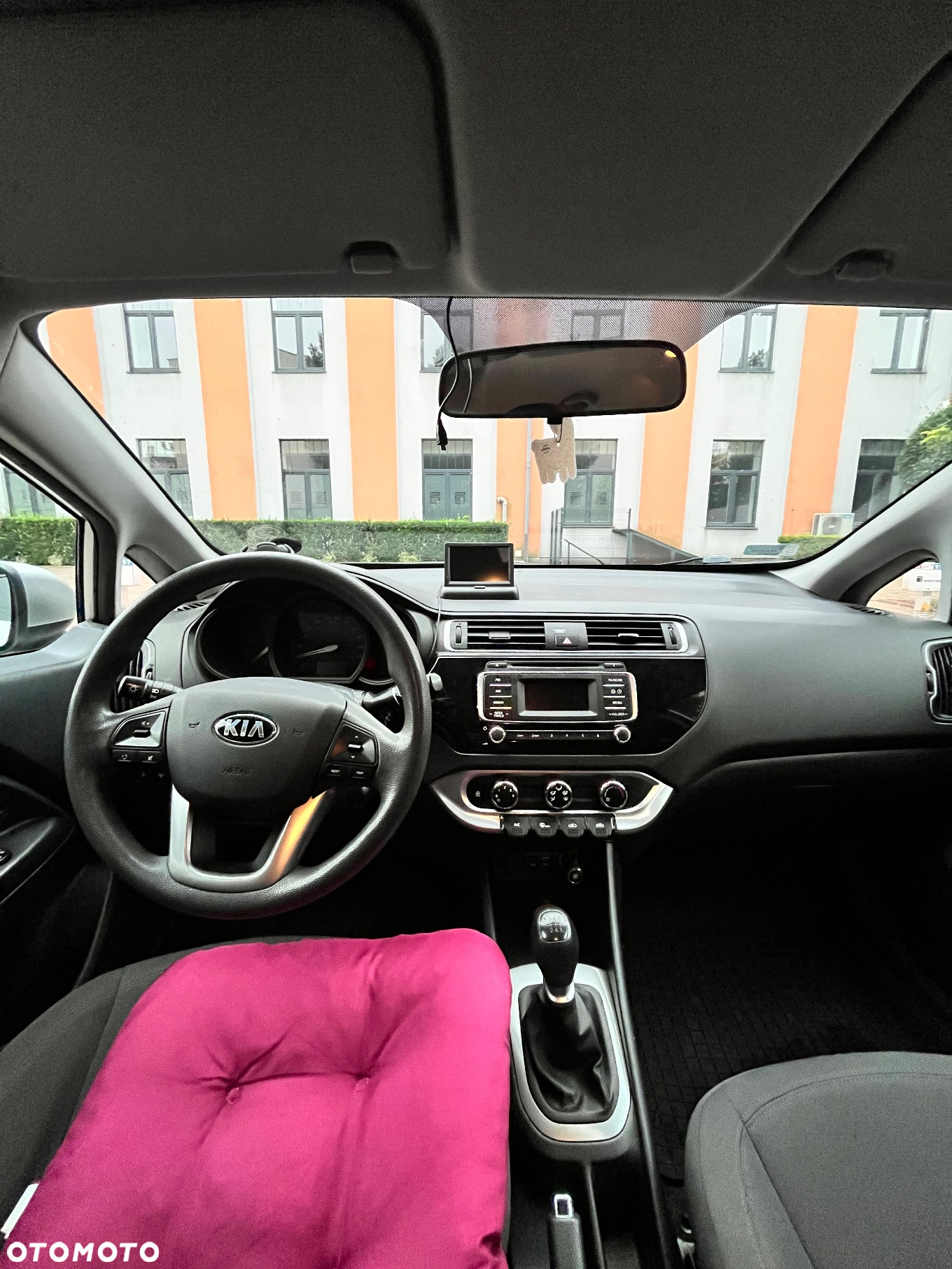 Kia Rio - 6