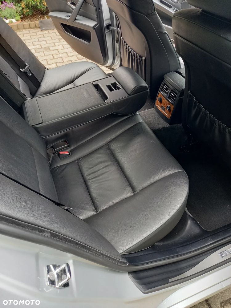 BMW Seria 5 530i - 8