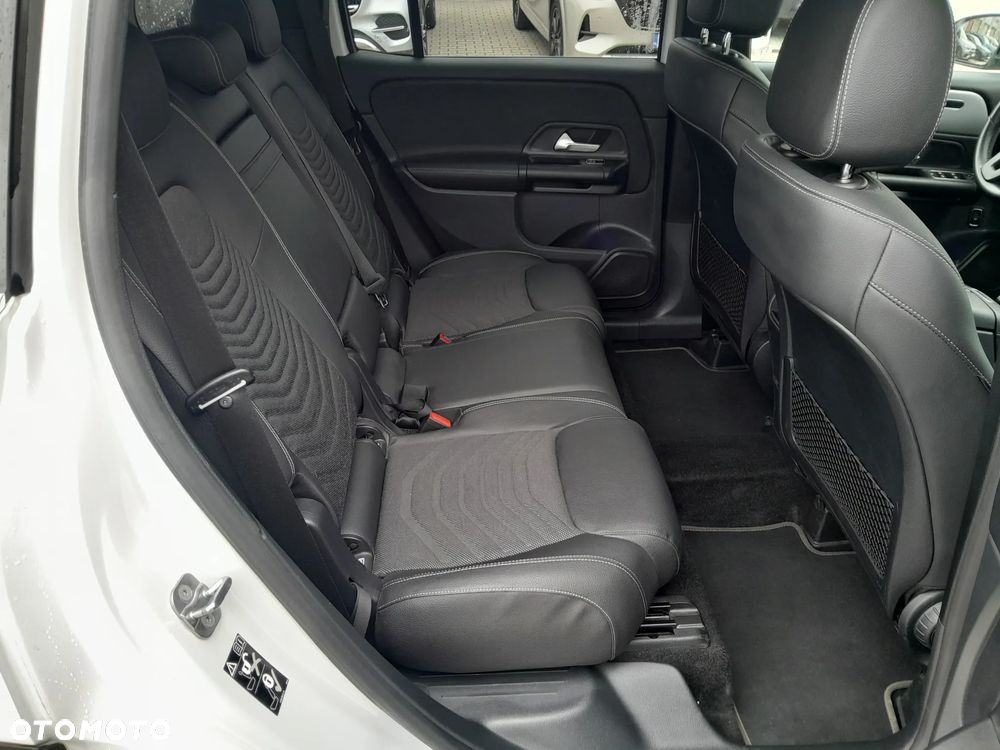 Mercedes-Benz GLB 200 4Matic 8G-DCT Progressive - 18