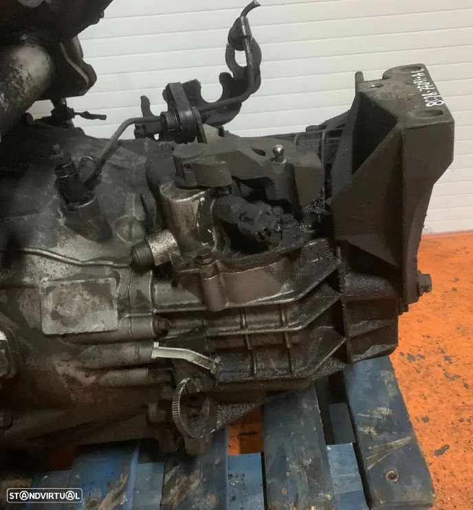 Caixa de Velocidades Ford Transit 2.2 Tdci Ref: 8C1R-7F097-AC - 1