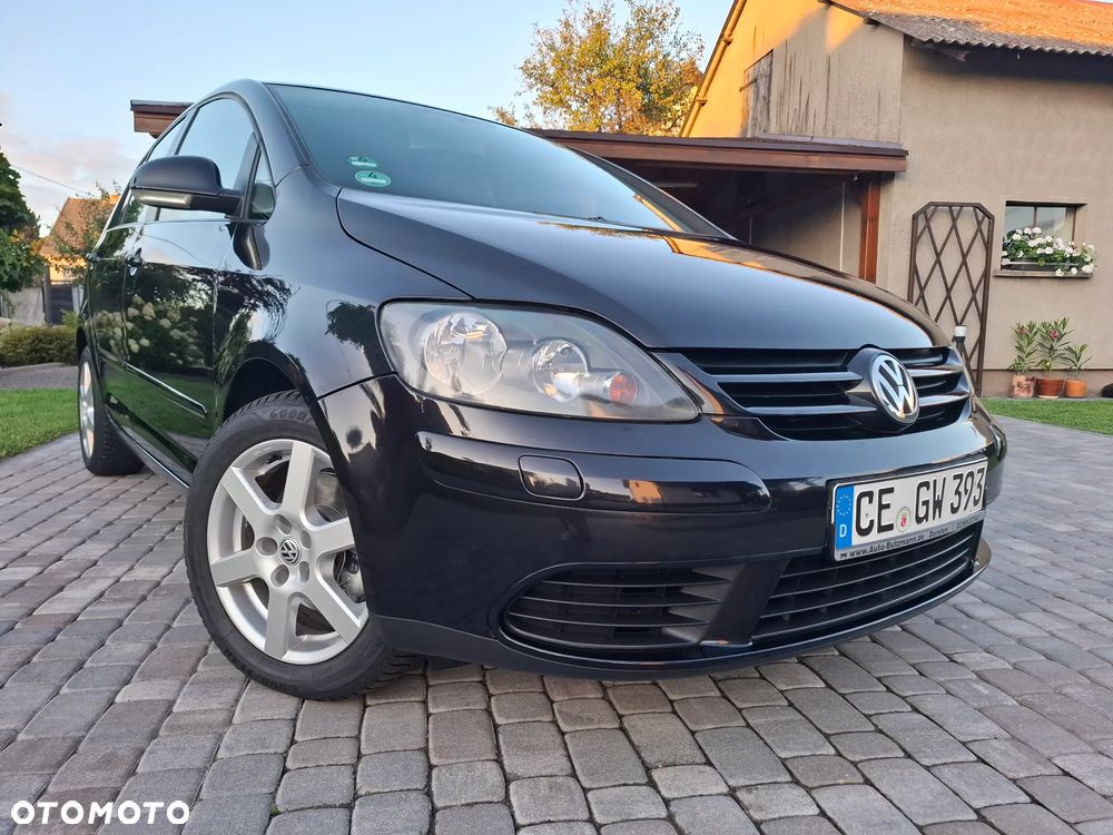 Volkswagen Golf Plus - 24