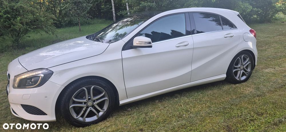 Mercedes-Benz Klasa A 180 7G-DCT AMG Line - 2