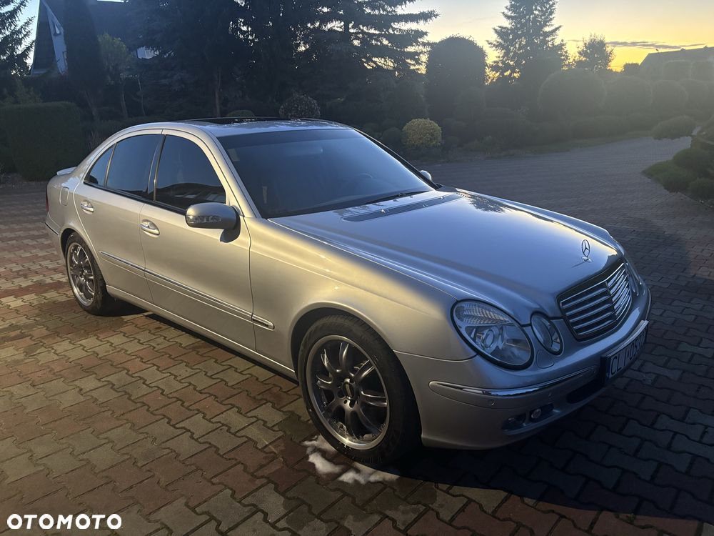 Mercedes-Benz Klasa E - 7