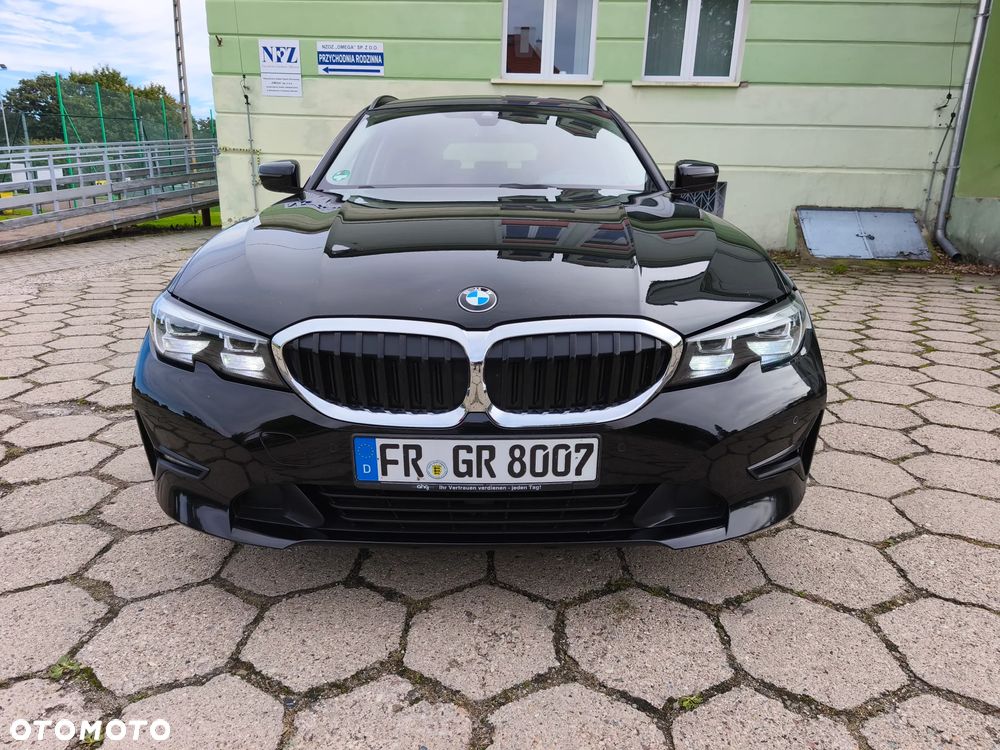 BMW Seria 3 318d Business Edition - 2