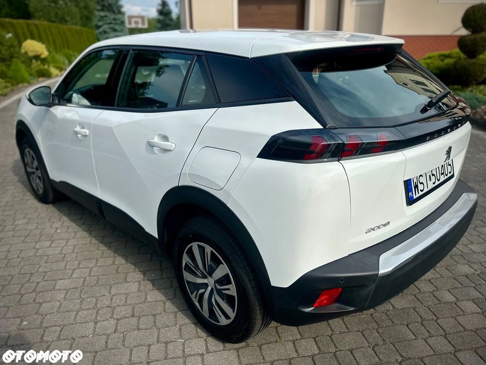 Peugeot 2008 - 4