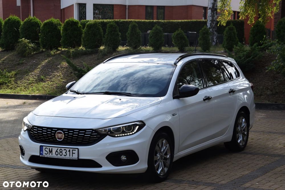 Fiat Tipo 1.4 T-Jet Business Line - 1