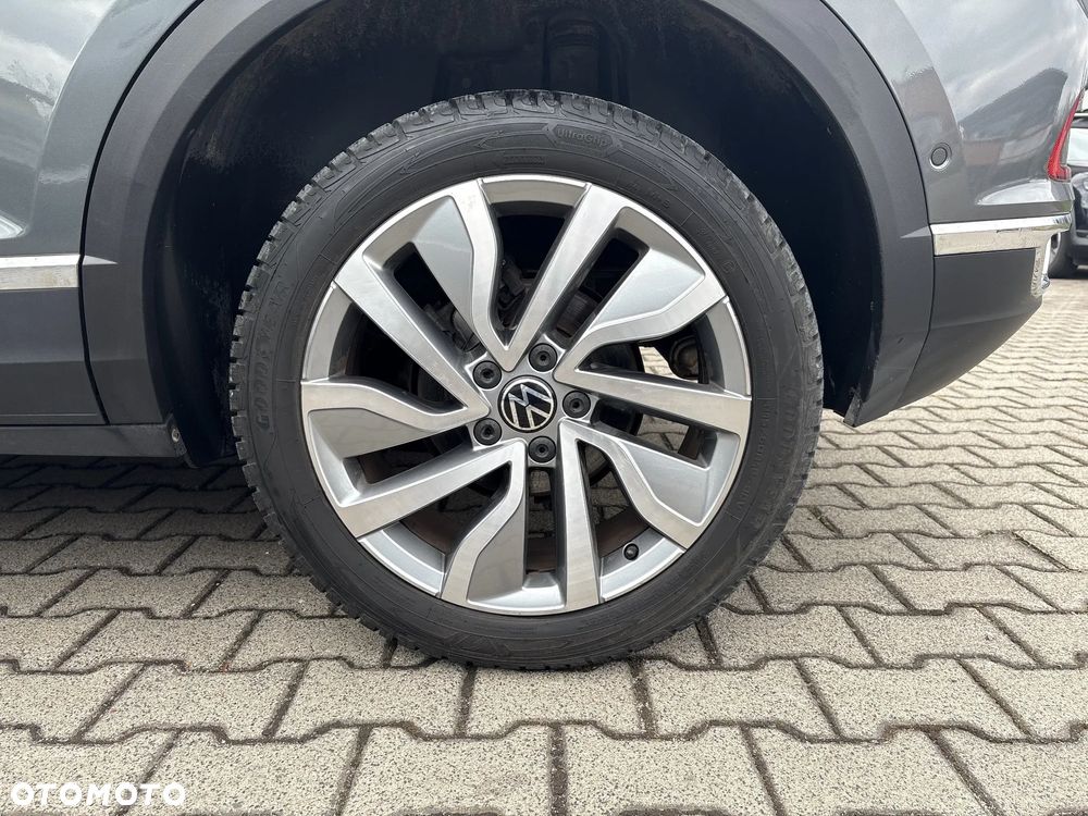 Volkswagen T-Roc - 19
