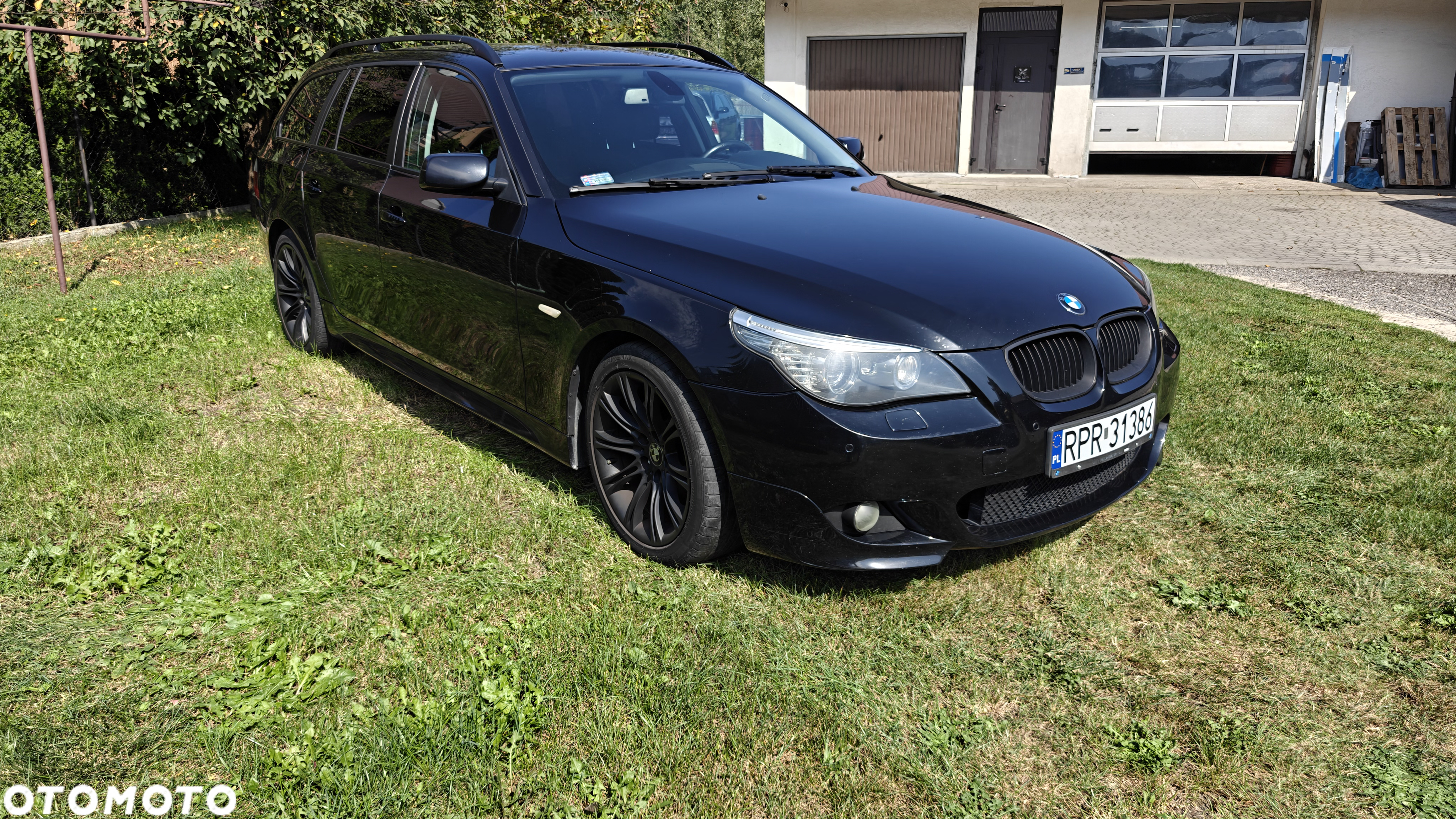 BMW Seria 5 520d Touring - 2