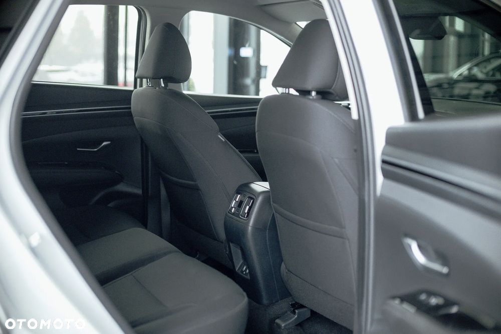 Hyundai Tucson 1.6 T-GDi Executive 2WD - 23