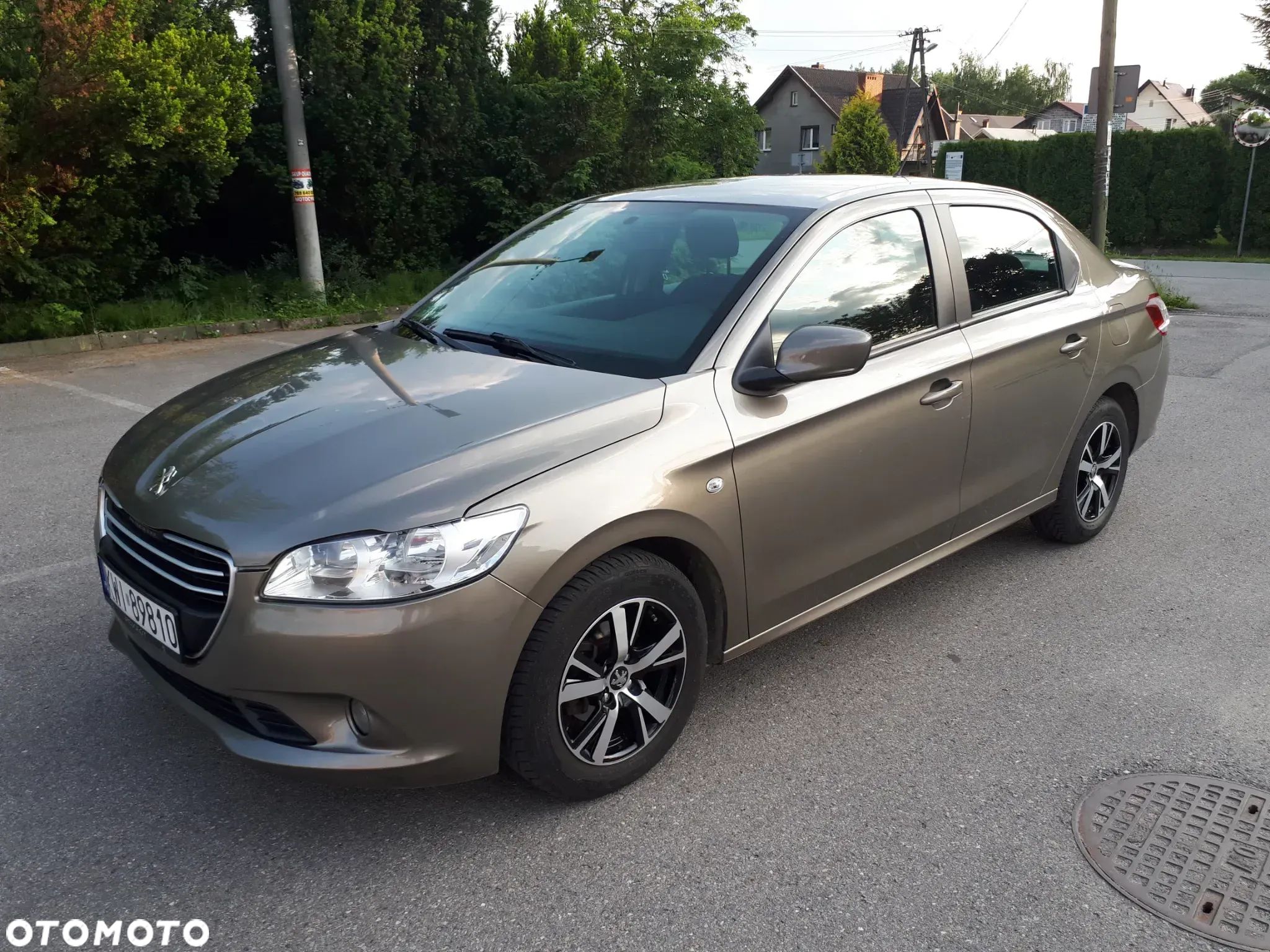 Peugeot 301 1.2 VTi/Pure Tech Active - 1