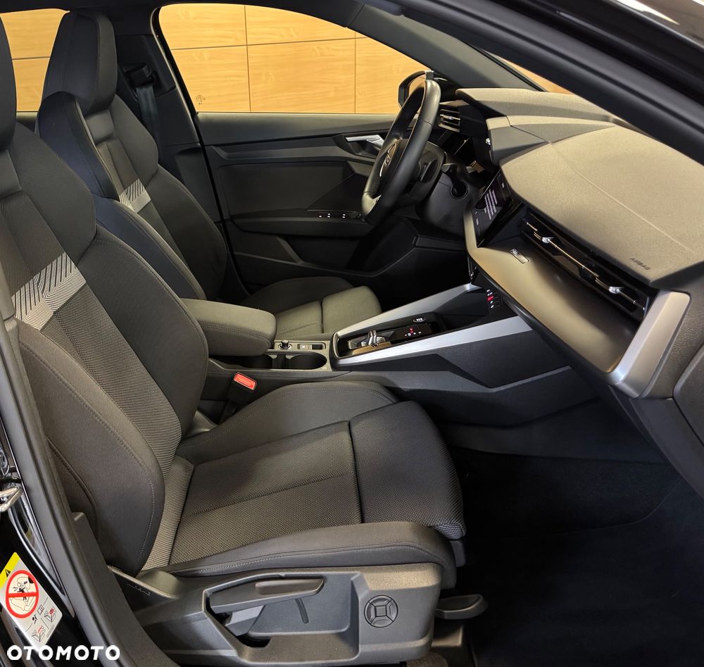 Audi A3 Sportback 35 TFSI S tronic S line - 13