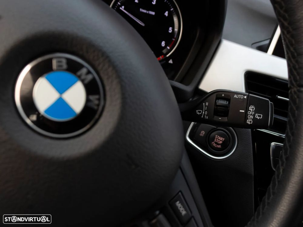 BMW X1 16 d sDrive - 28