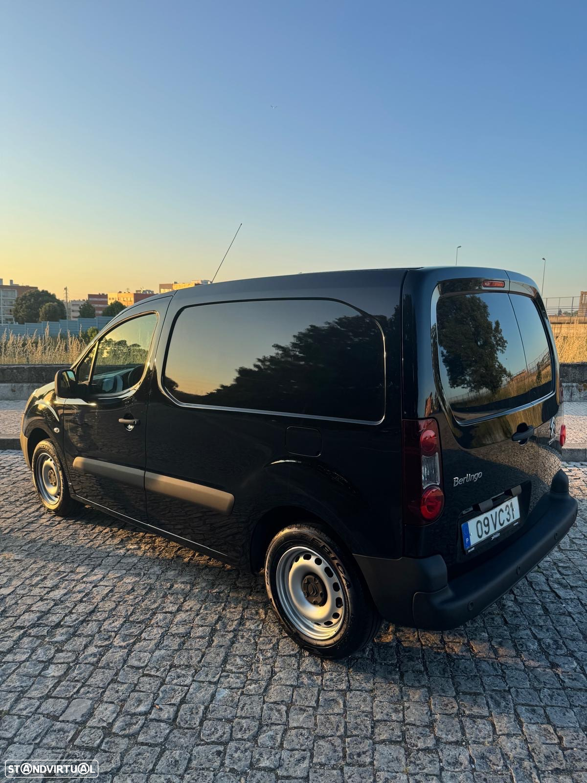 Citroën Berlingo 1.6 BlueHDI L1 3L 100cv IVA DEDUTÍVEL - 3