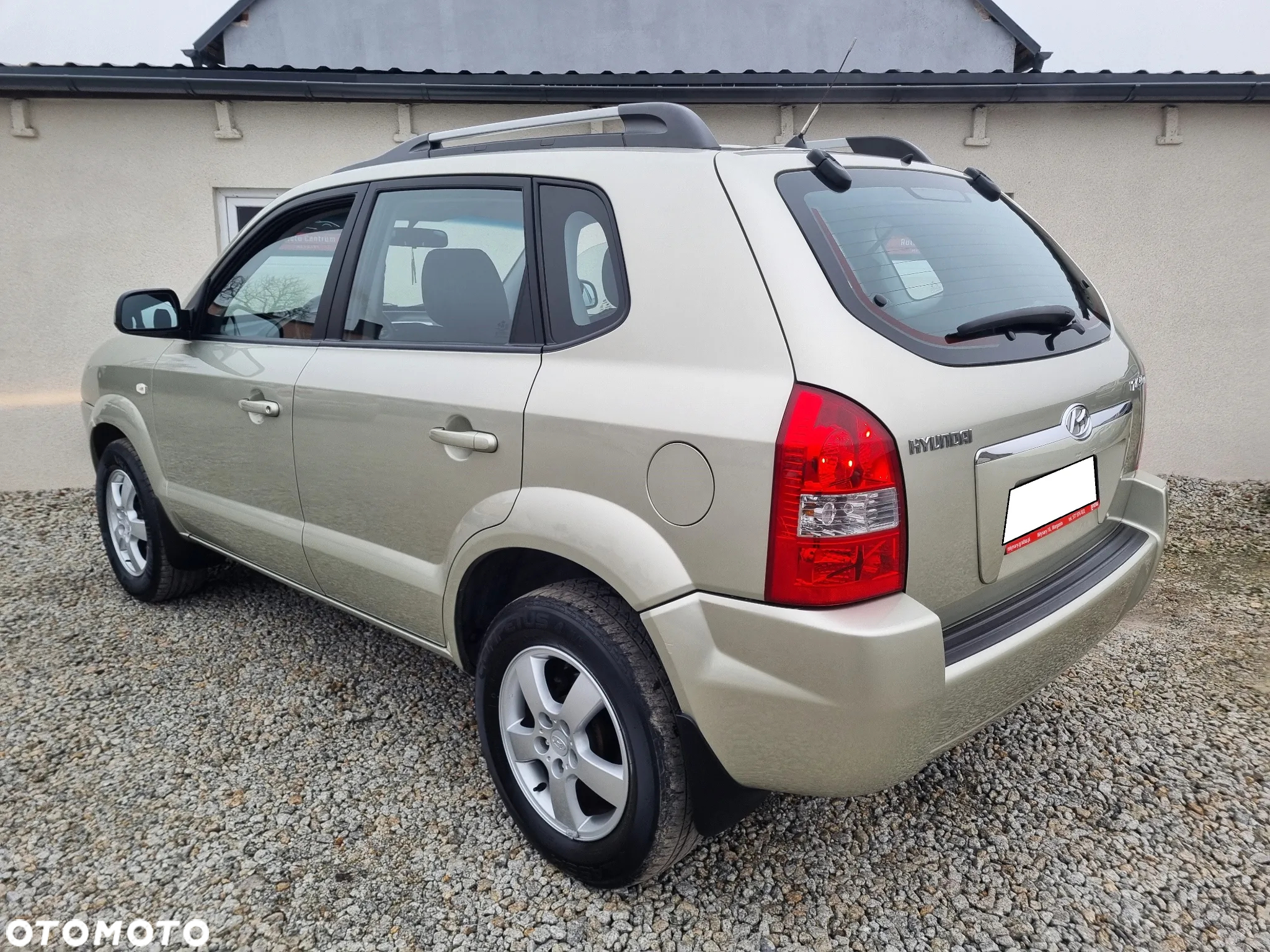 Hyundai Tucson 2.0 Comfort 2WD - 3