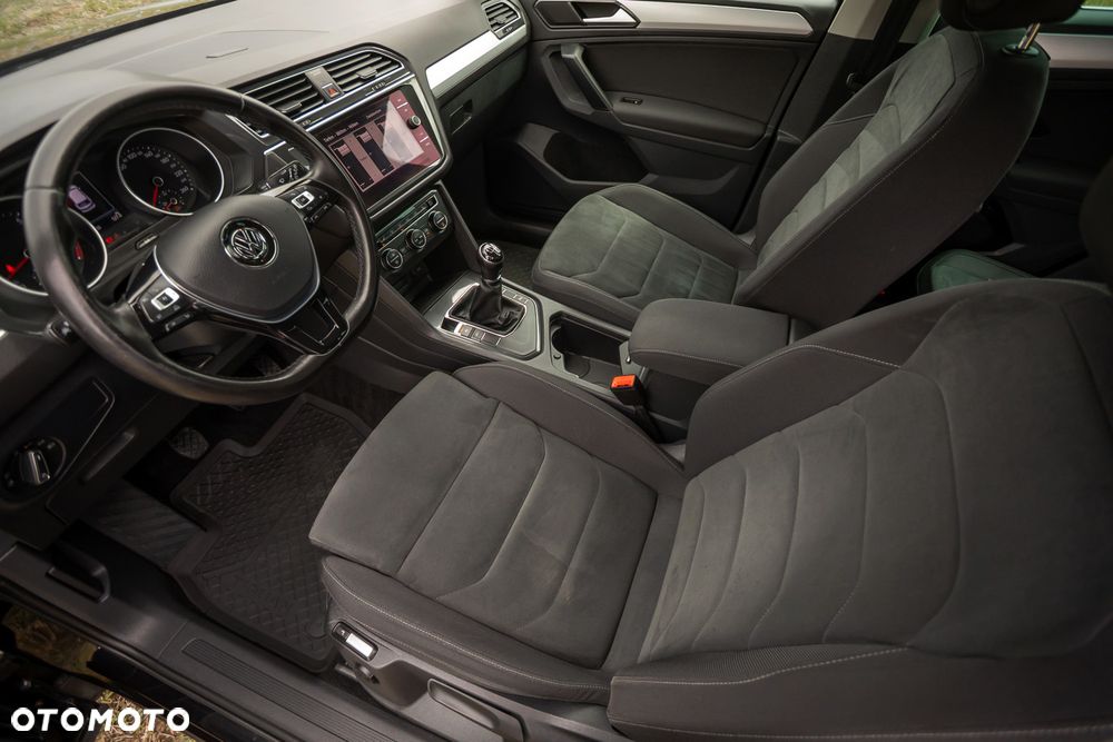 Volkswagen Tiguan 1.4 TSI BMT ACT Comfortline - 18