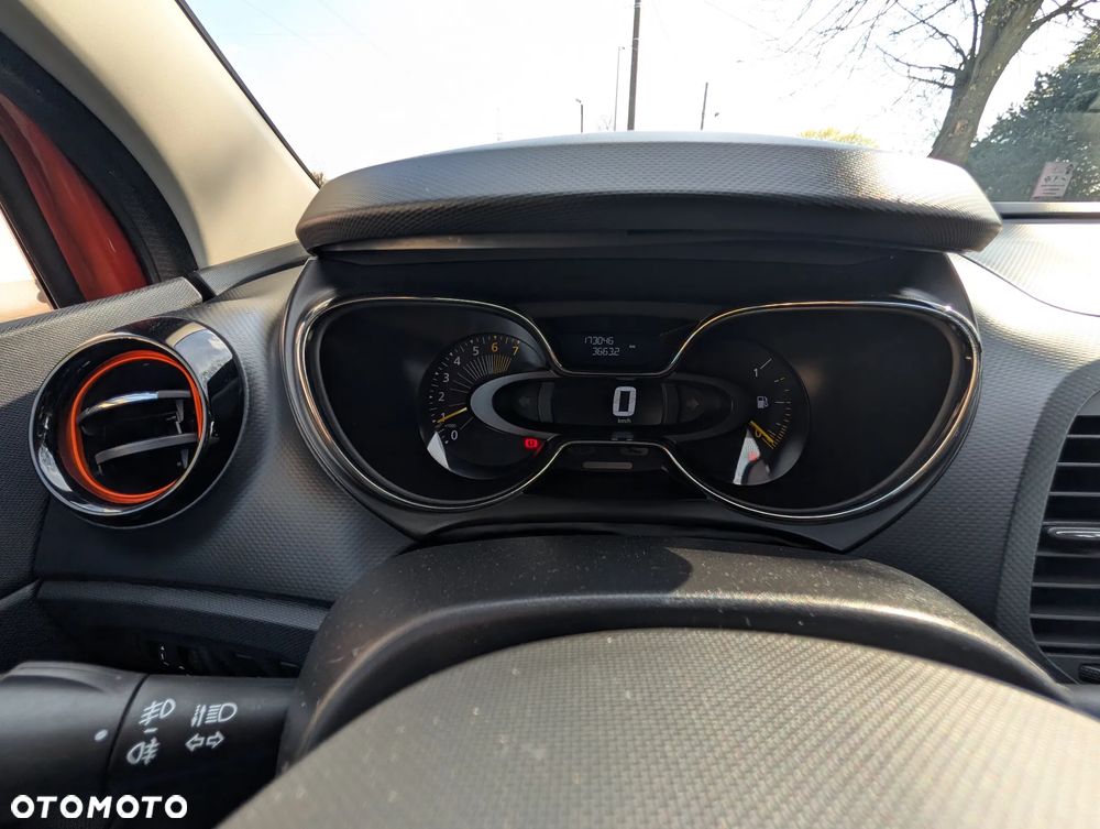 Renault Captur (ENERGY) TCe 90 INTENS - 29