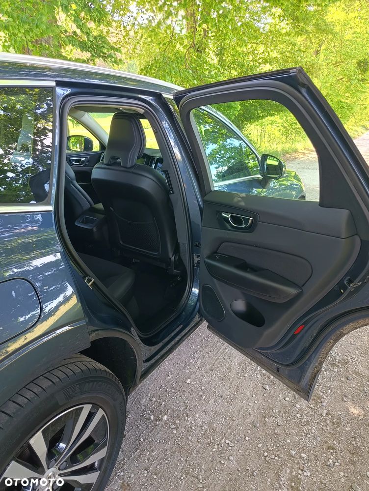 Volvo XC 60 B4 B Geartronic Momentum Pro - 15