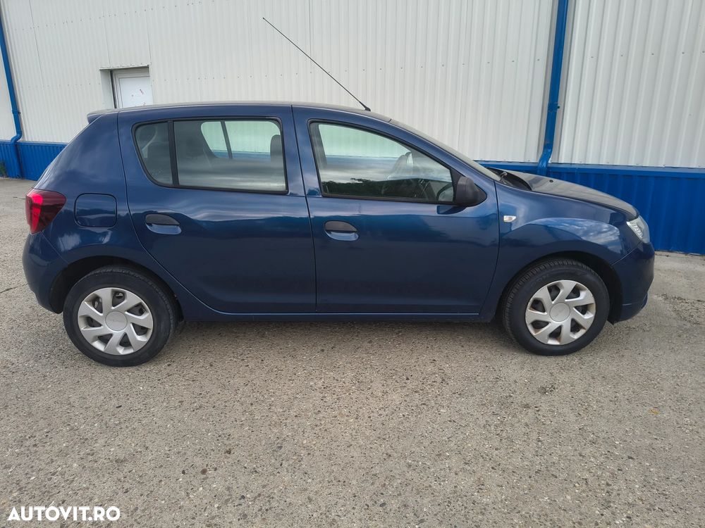 Dacia Sandero - 5