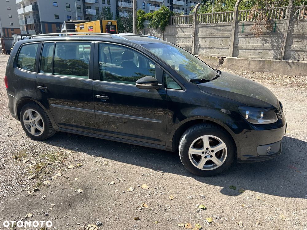 Volkswagen Touran 1.6 TDI DPF BlueMotion Technology Cup - 1