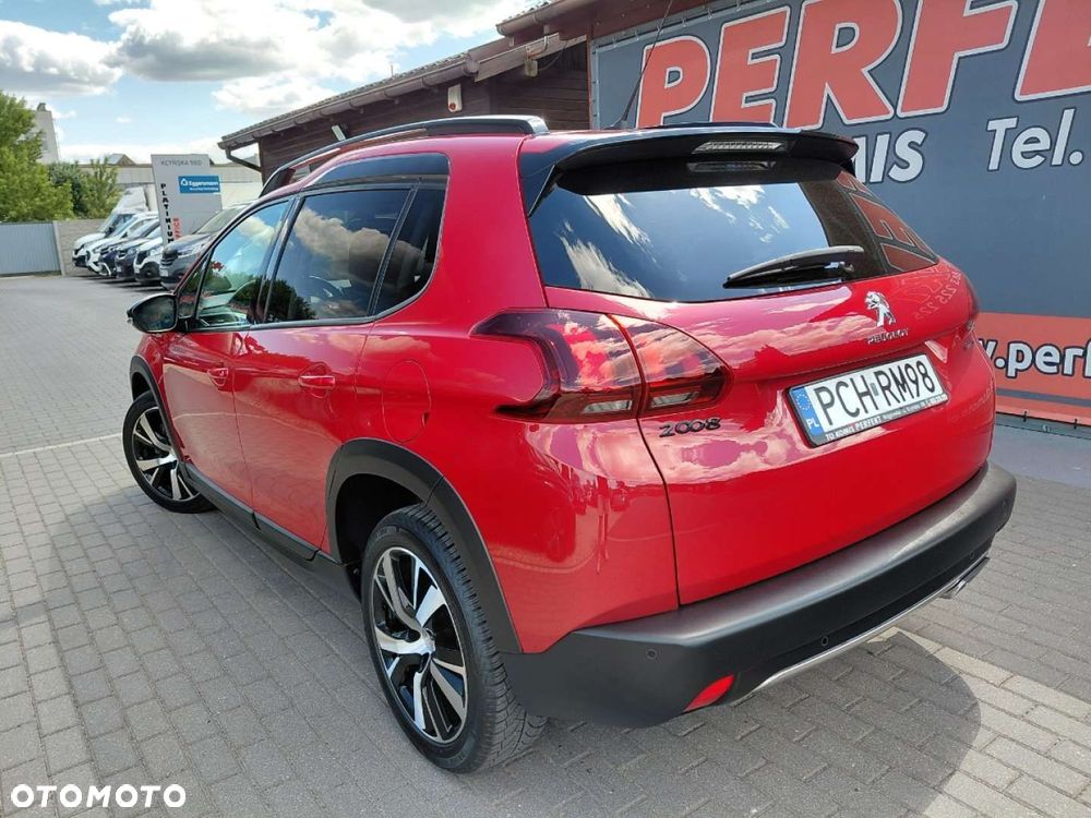 Peugeot 2008 - 6