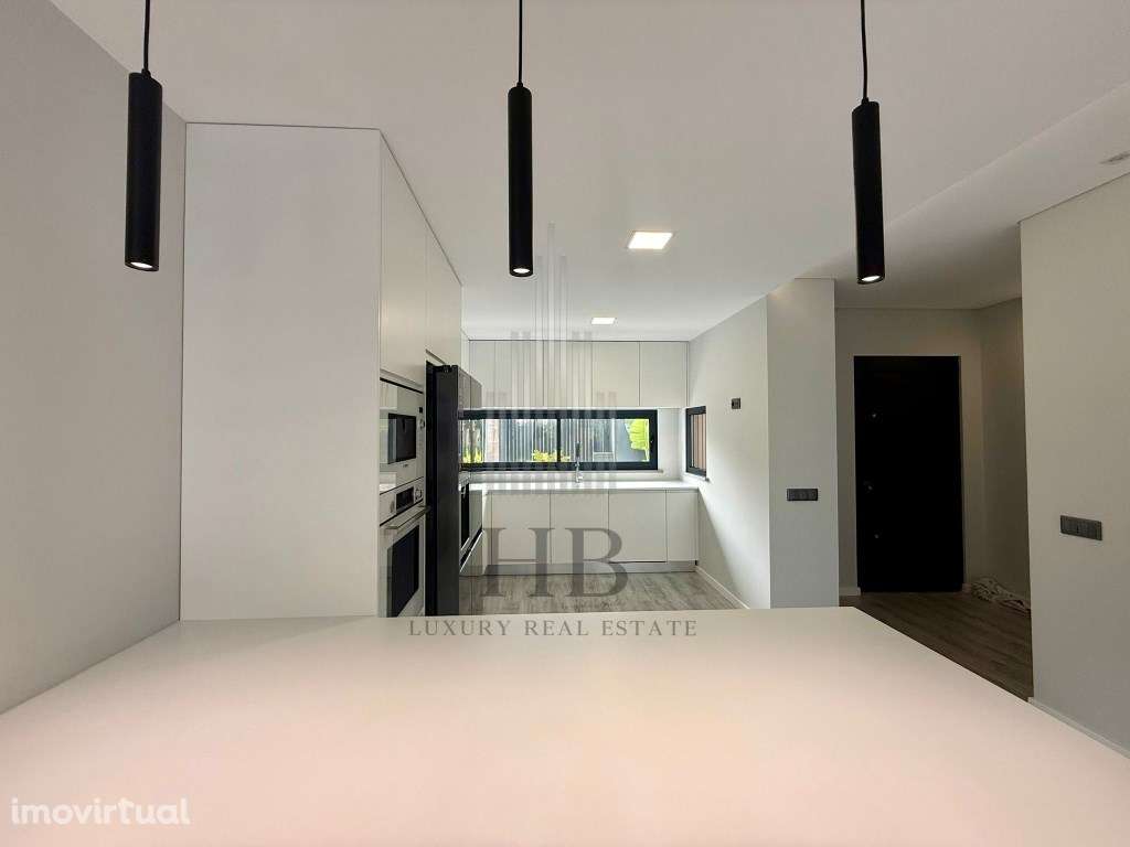 Moradia T3 com Jardim em Bicesse | Cascais - Grande imagem: 3/44