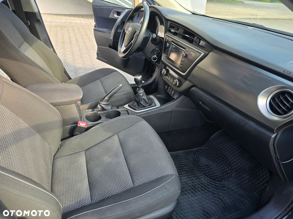 Toyota Auris 1.6 Comfort - 7