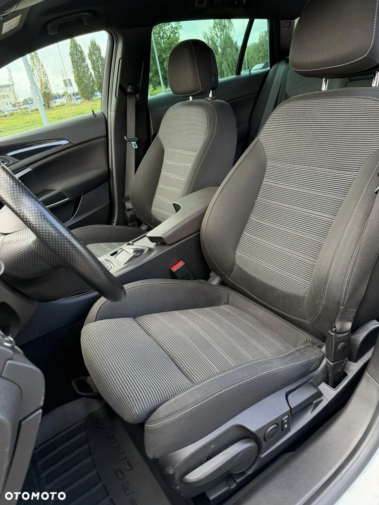 Opel Insignia - 17