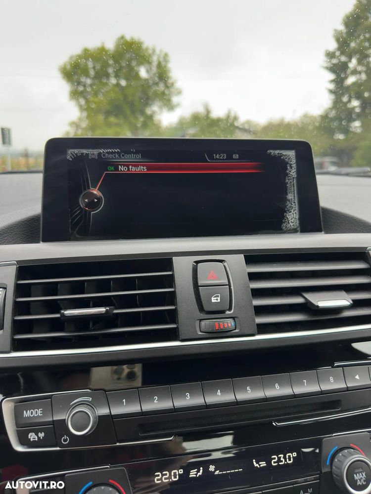 BMW Seria 1 116d EfficientDynamics Edition Sport Line - 16