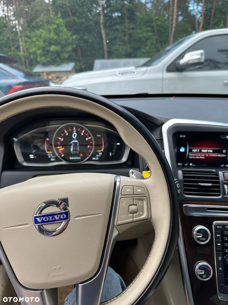 Volvo XC 60 - 33