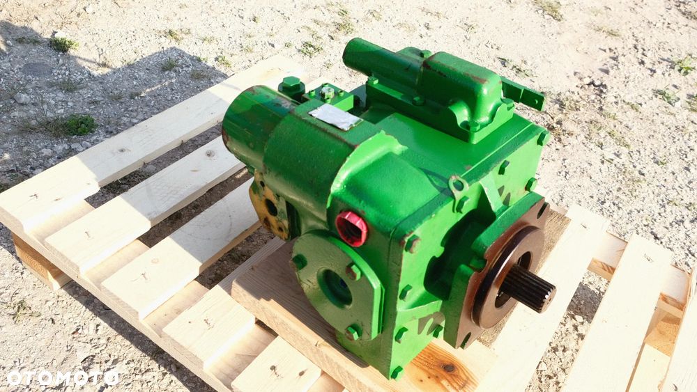 Pompa John Deere hydrostatyczna AZ42044 do kombajnu serii 1100,1166,1169,1174,1188,1170 ,4435modele - 3