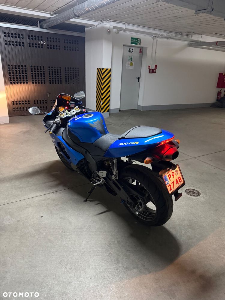 Kawasaki ZXR - 10